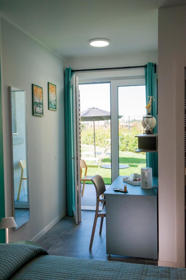 B&B Lough Cola  ภายนอก รูปภาพ